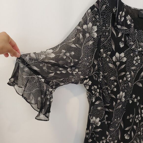 Dark Floral Beaded Silk Top 16W Ruffle neck Bell Sleeve Whimsigoth Fairy Grunge - Picture 3 of 10